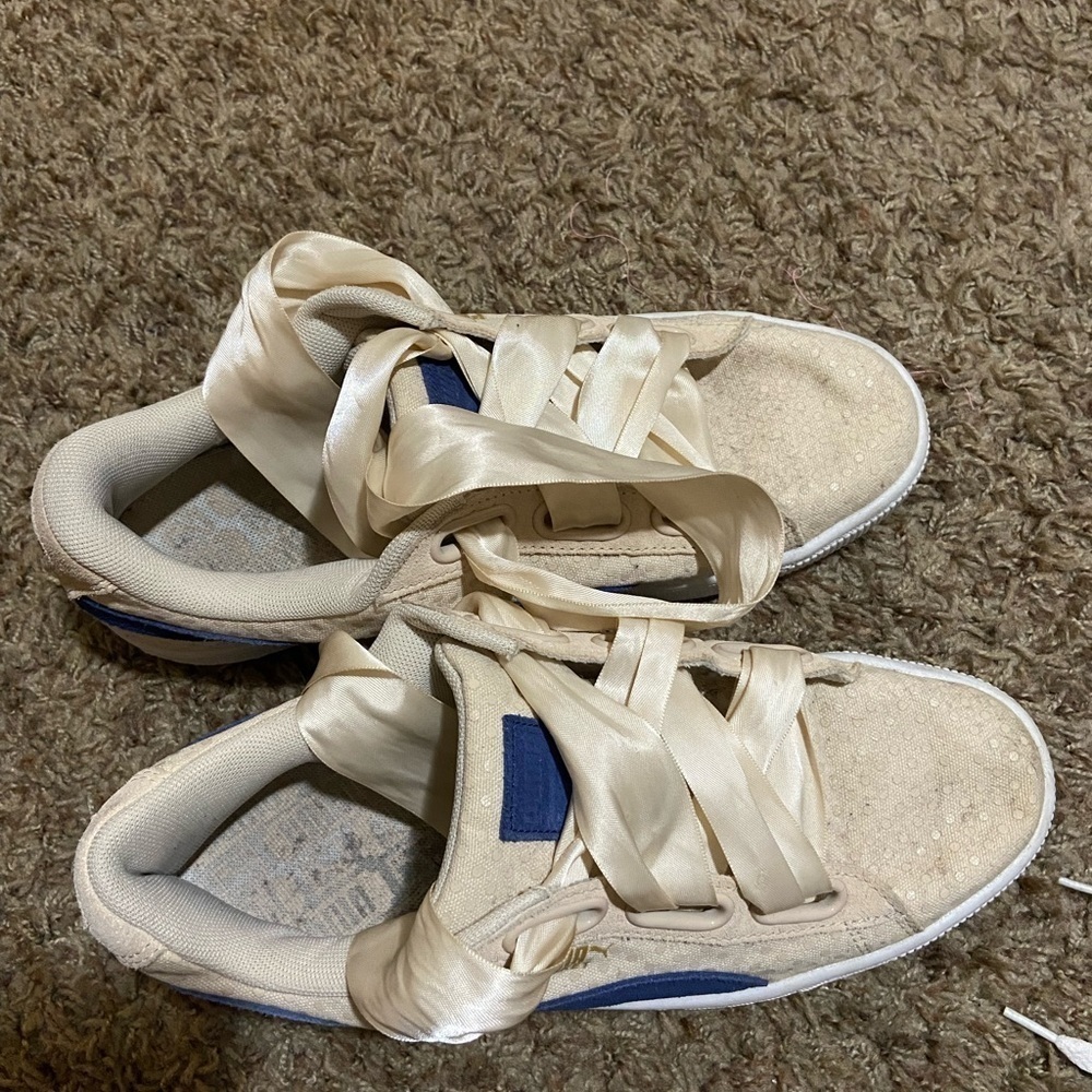 Puma sneakers